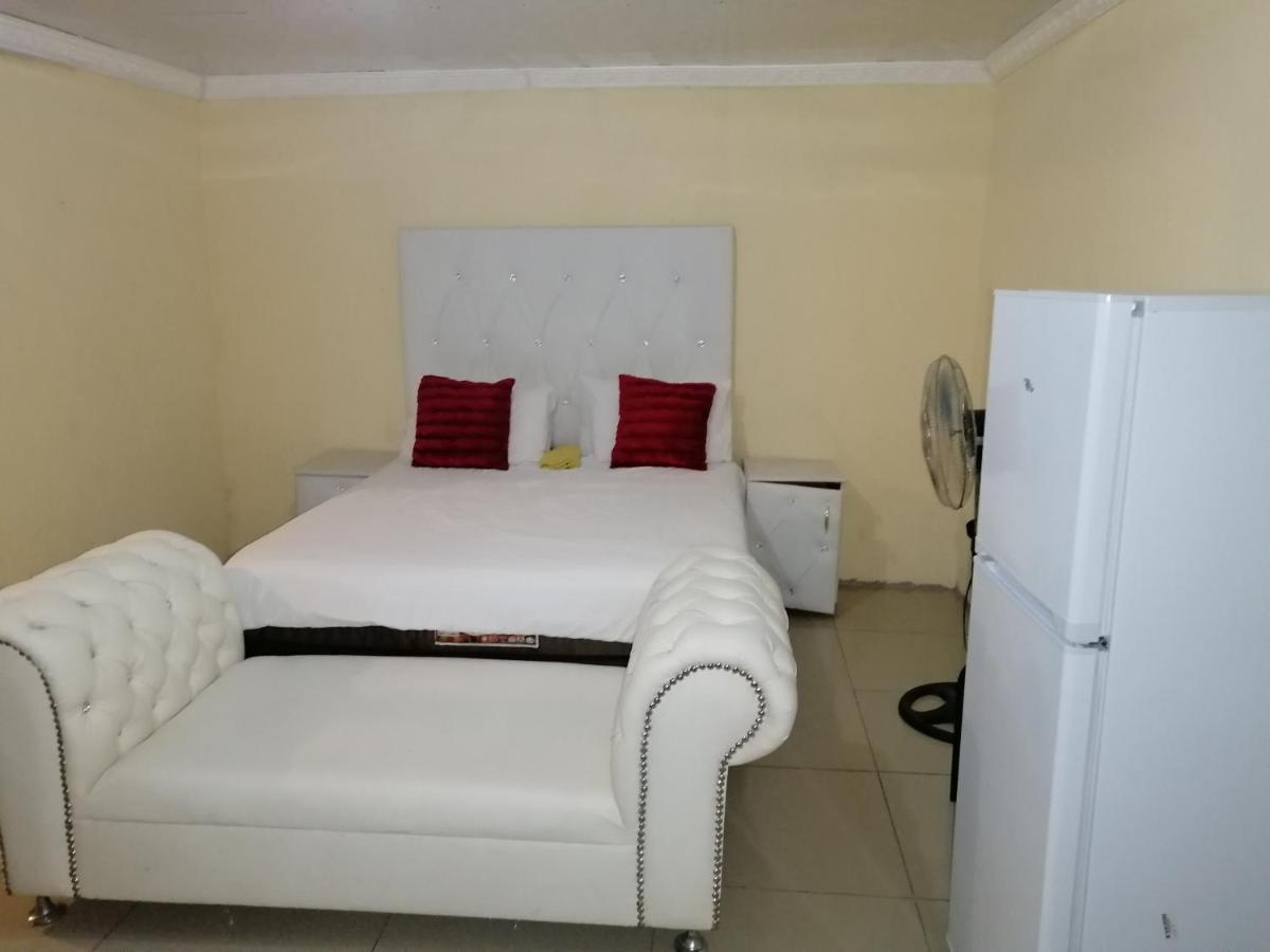 Acornhoek Moholoholo Lodge מראה חיצוני תמונה